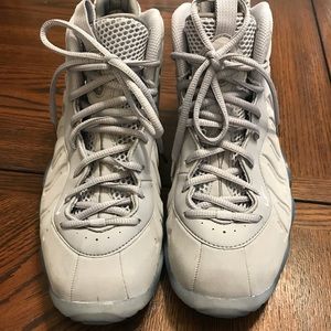 Air Foamposite One Wolf Grey Suede KIDS SIZE 7